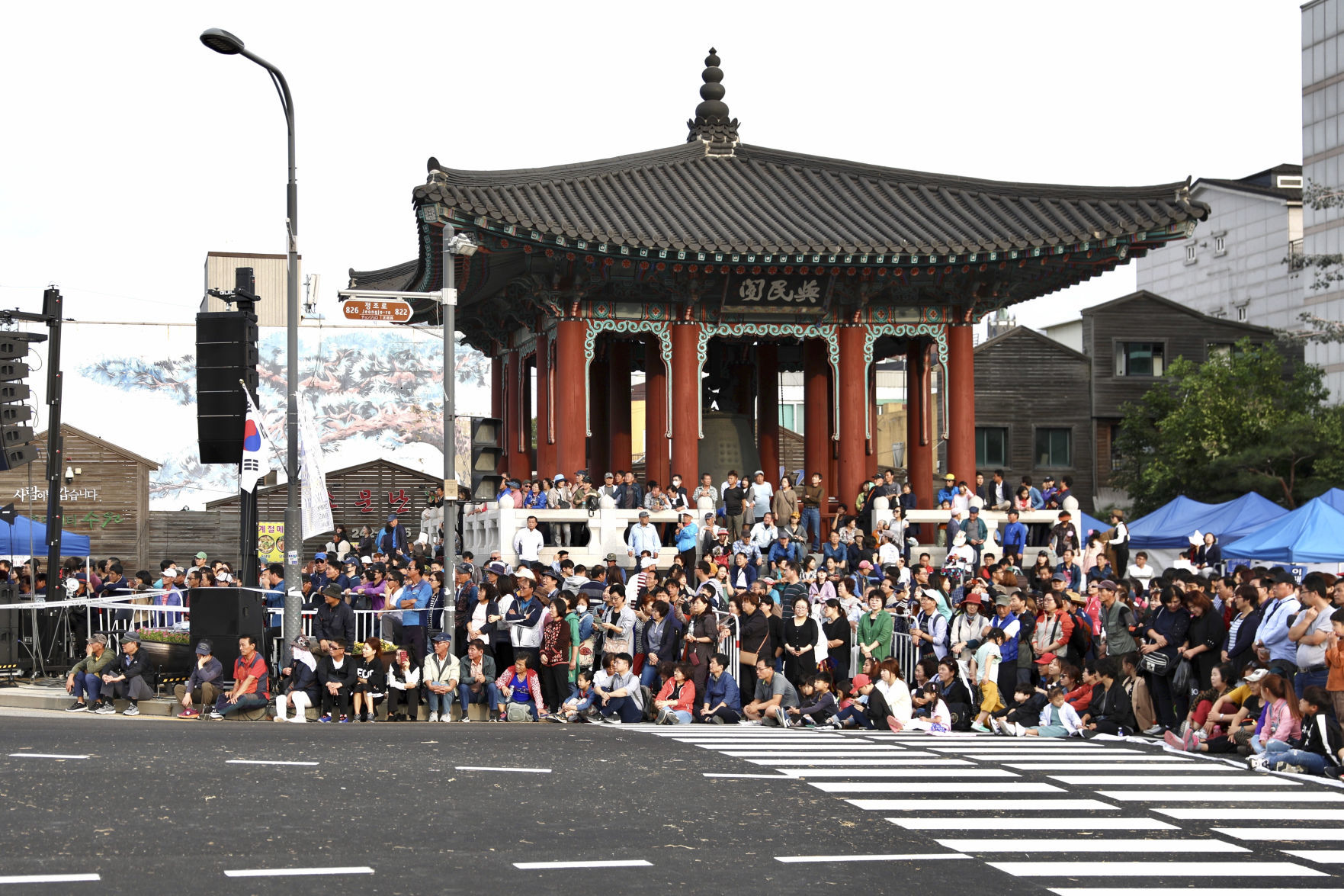 110419SouthKorea51YON.jpg